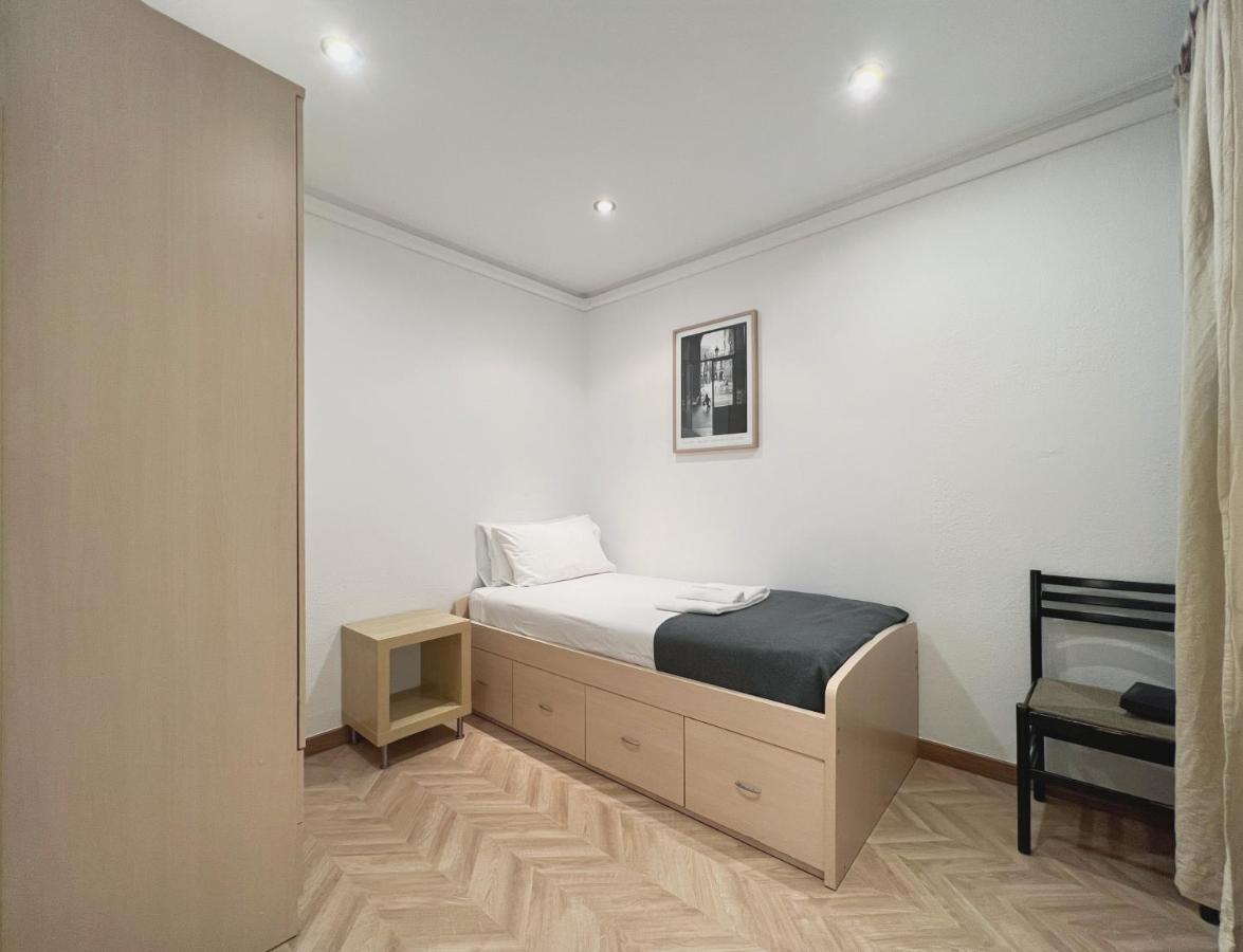 Stay U-Nique Apartments Calabria 巴塞罗那 外观 照片